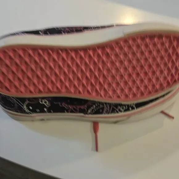 Vans Hello Kitty Sneakers - Black and Pink - Picture 6 of 8